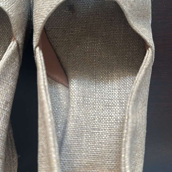 Tory Burch Women’s Filipa Metallic Linen Peep Toe Wedge Espadrille Preppy - Picture 11 of 11